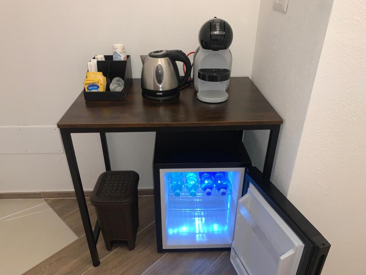 Casa Via Pascoli Hotel Арцахена Екстериор снимка